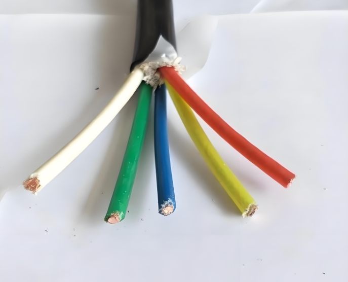 低烟无卤电线和普通阻燃电线在材料、特性和使用方面有一定的区别.jpg